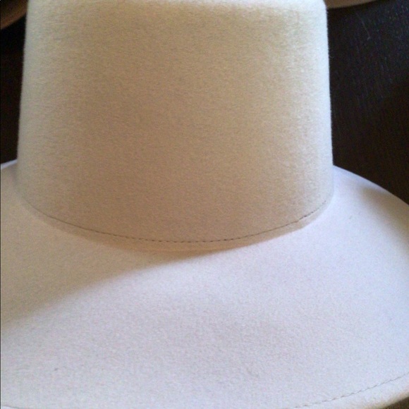 Clearance! 🇺🇸🌞SALE RARE Wyeth lilac high crown wool hat - Picture 3 of 5